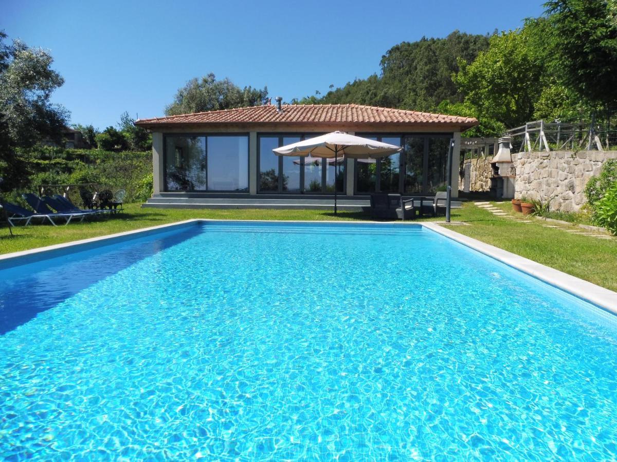 فيلا The Pool House Longos المظهر الخارجي الصورة
